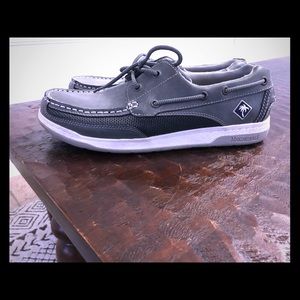 Men’s Gray Margaritaville dock shoes - size 11